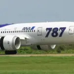 全日本空輸 ボーイング787-8 ドリームライナー 最新鋭旅客機離着陸シーン