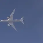 秋田空港 全日本空輸 ボーイング 787の離陸と着陸できずにダイバート