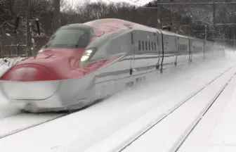 雪景色と秋田新幹線 E6系&E3系 こまち