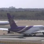田国際空港から離陸するタイ国際航空の超大型旅客機 エアバスA380