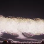 2015年 ぎおん柏崎まつり「海の大花火大会」名物の尺玉100発一斉打上